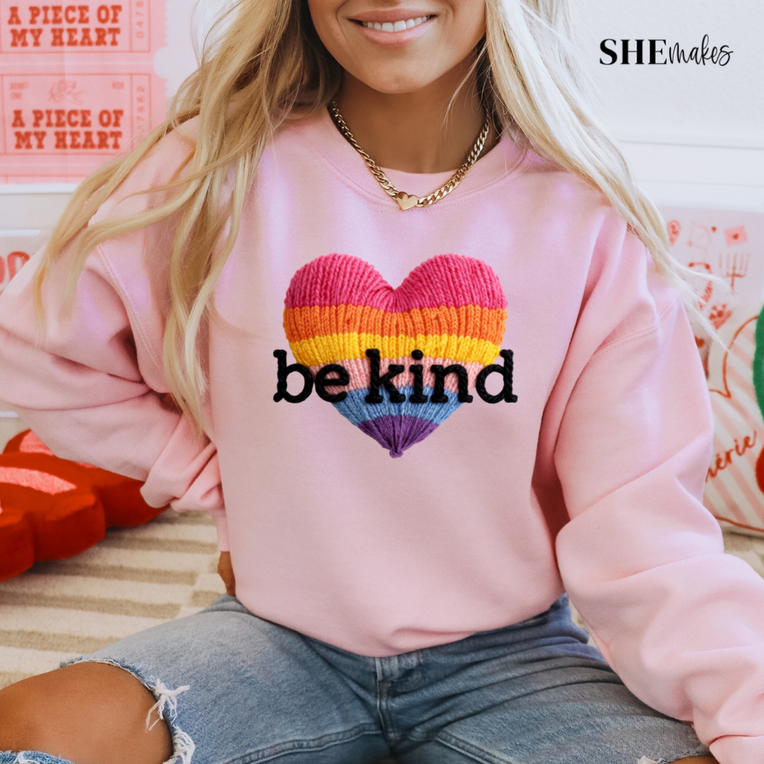 Rainbow Heart Yarn Look - Tshirt or Sweater