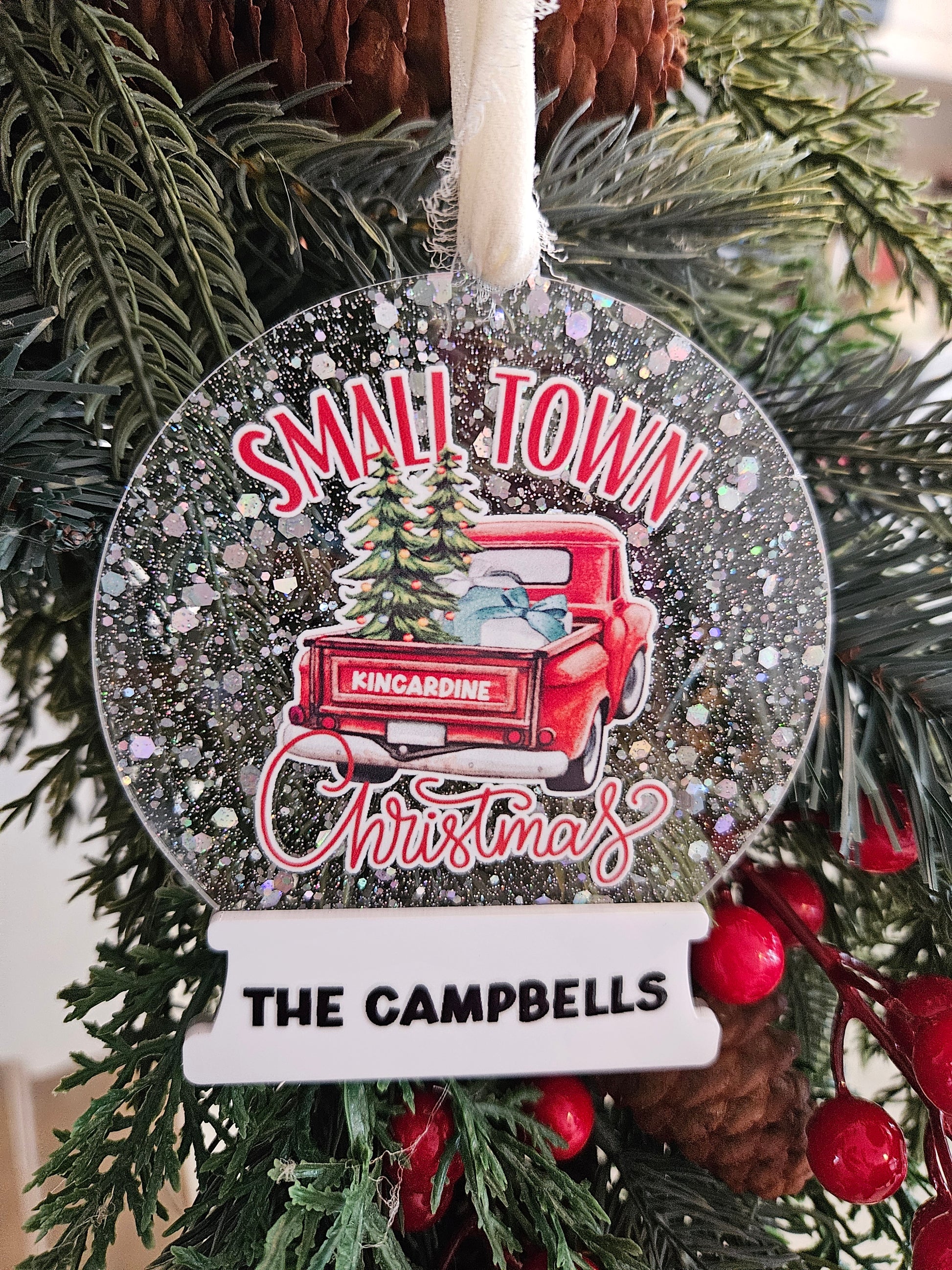 Kincardine Personalized Snow globe  Ornament